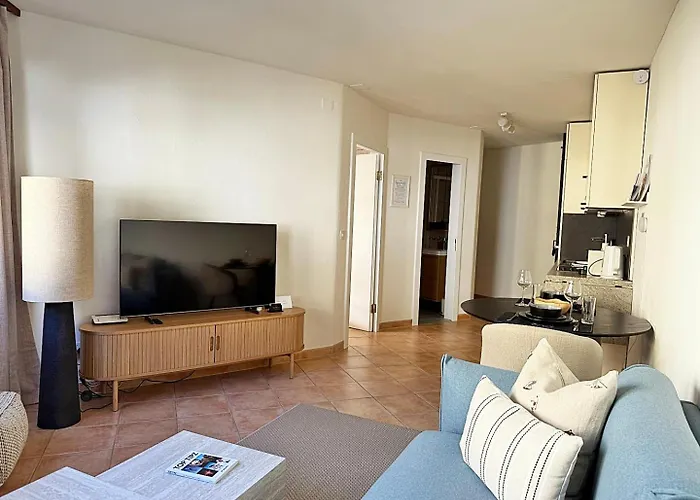 Apartment Zentrale Oase, Ski, Berge Spass, 45m2, Für 2p - C8 *