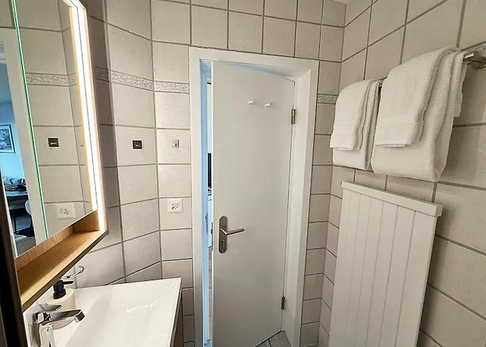 Apartment Zentrale Oase, Ski, Berge Spass, 45m2, Für 2p - C8 *