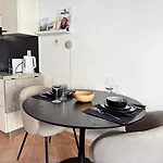 C8 - Zentrale Oase, Ski, Berge Spass, 45m2, Fuer 2p Апартаменты